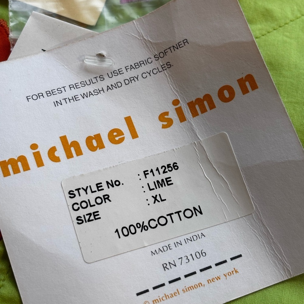 Michael Simon XL Lime Embroidered Chameleon Top NWT - Picture 2 of 15